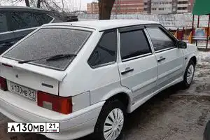 Фото автомобиля LADA 2114 SAMARA, 2010 — госномер А130МВ21. Цвет: Белый