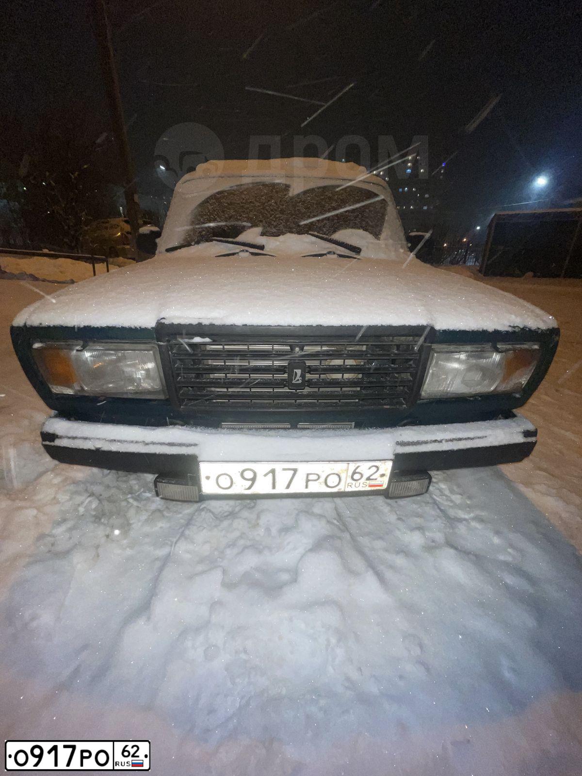 Фото автомобиля LADA 2107, 2008 — госномер Т355РЕ150. Цвет: Темно-зеленый