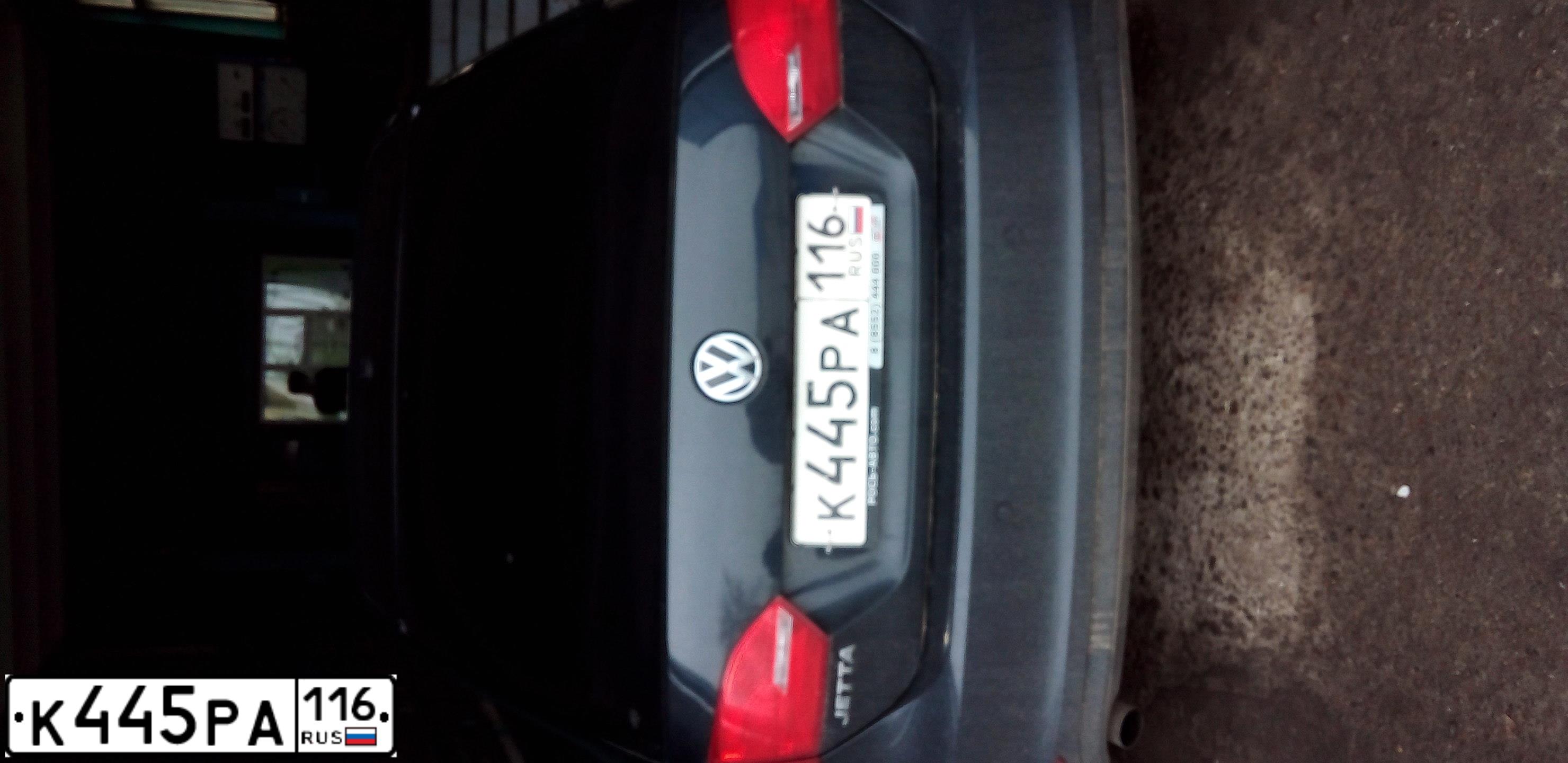 Фото автомобиля VOLKSWAGEN JETTA, 2013 — госномер К445РА116. Цвет: ЧЕРНЫЙ