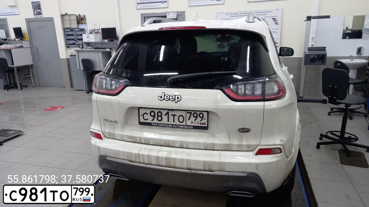Фото автомобиля JEEP GRAND CHEROKEE, 2018 — госномер О604КС134