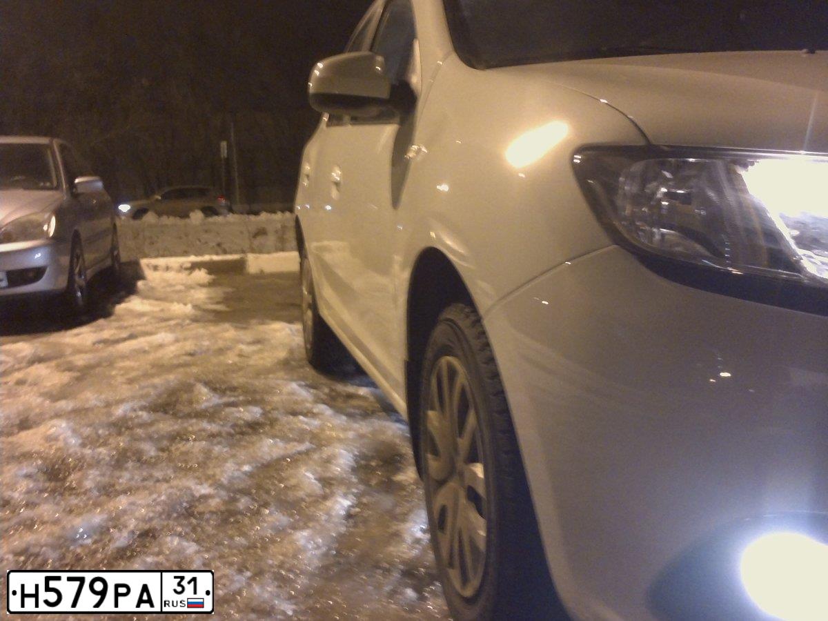 Фото автомобиля VOLKSWAGEN POLO, 2013 — госномер К503ЕО774. Цвет: Белый