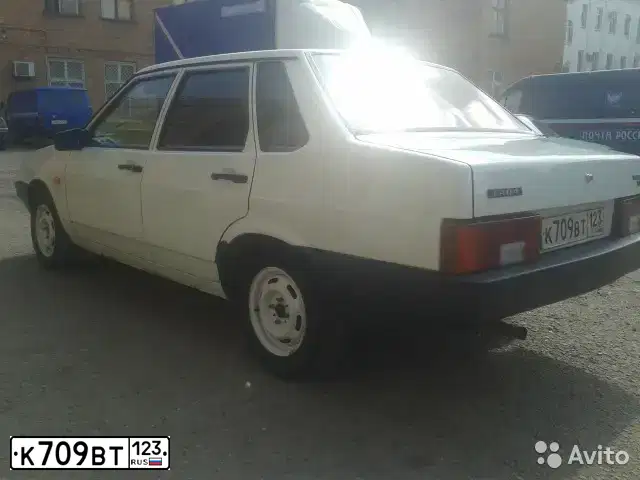 Фото автомобиля LADA 2109 SAMARA, 1997 — госномер К709ВТ123. Цвет: Белый