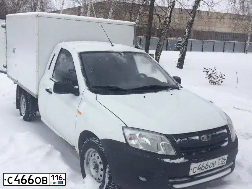 Фото автомобиля LADA 2349 WIS, 2013 — госномер К826РВ12. Цвет: Белый