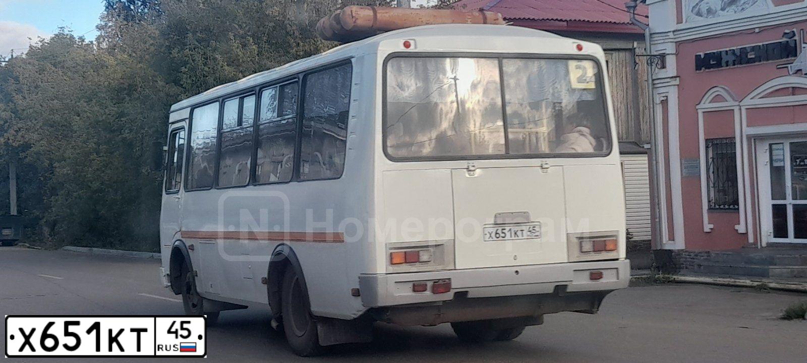 Фото автомобиля PAZ 3205, 2014 — госномер Х651КТ45. Цвет: Белый