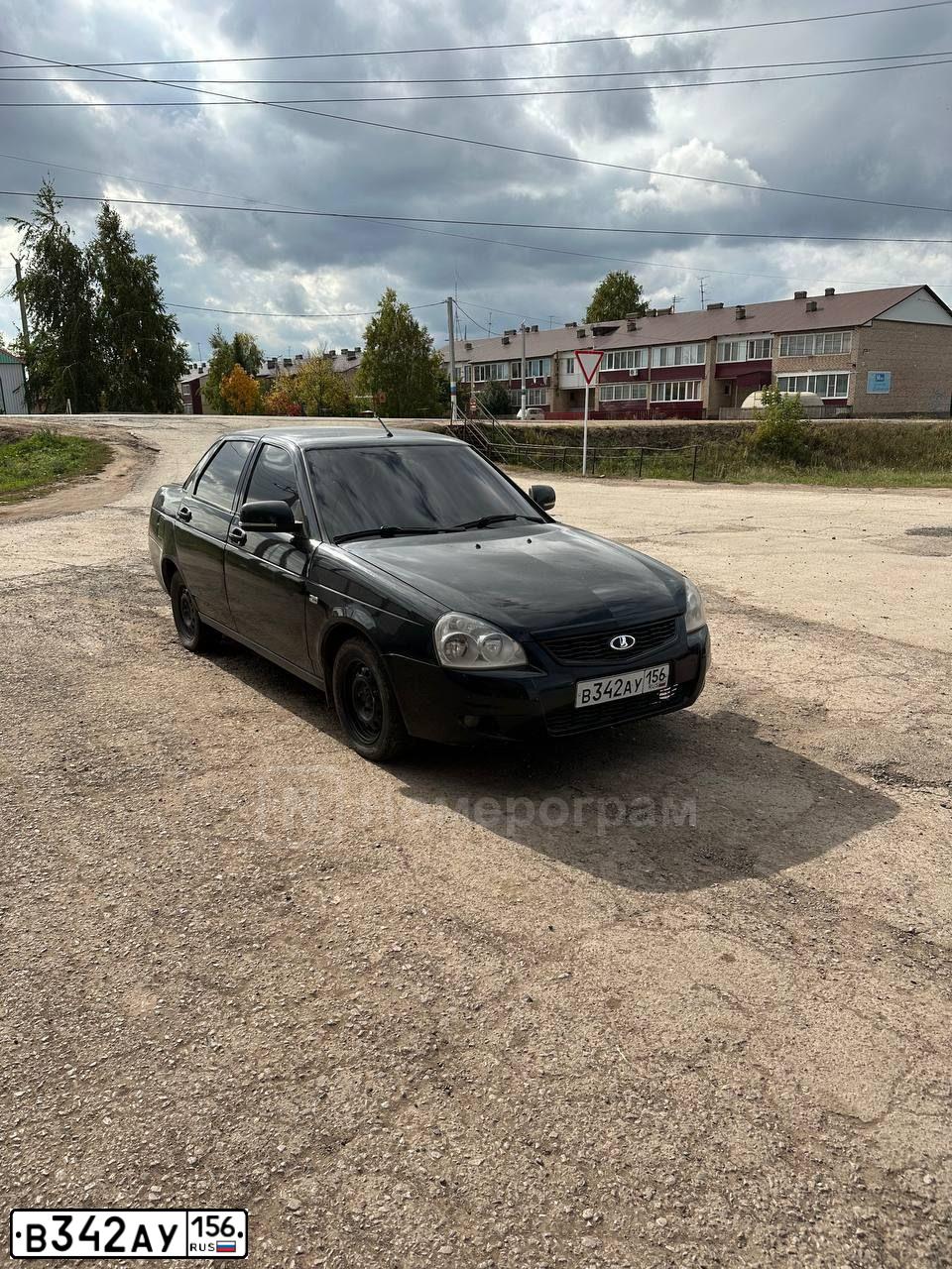 Фото автомобиля LADA 2170 PRIORA, 2011 — госномер В342АУ156. Цвет: Сине-Черный