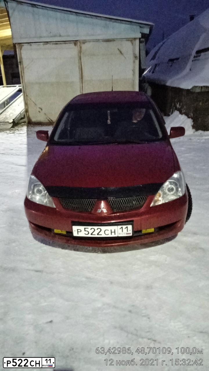 Фото автомобиля MITSUBISHI LANCER, 2006 — госномер Р522СН11. Цвет: КРАСНЫЙ