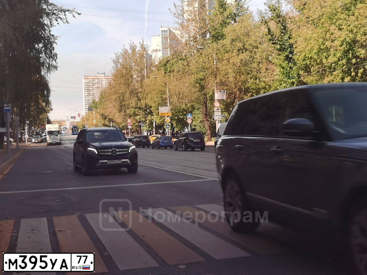 Фото автомобиля LADA 2105, 1998 — госномер М395УА77. Цвет: МУРЕНА
