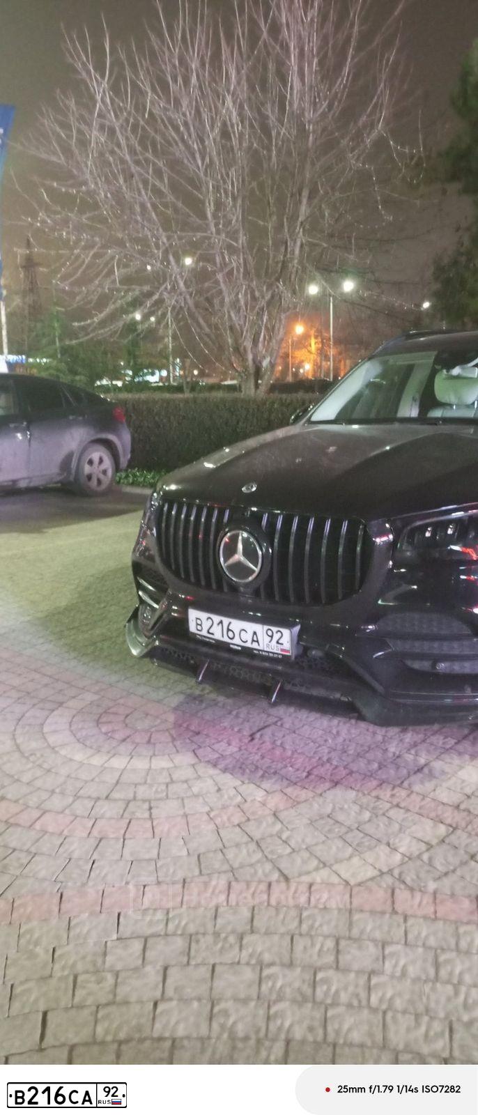 Фото автомобиля MERCEDES GLS-KLASSE, 2019 — госномер В216СА92. Цвет: ЧЕРНЫЙ