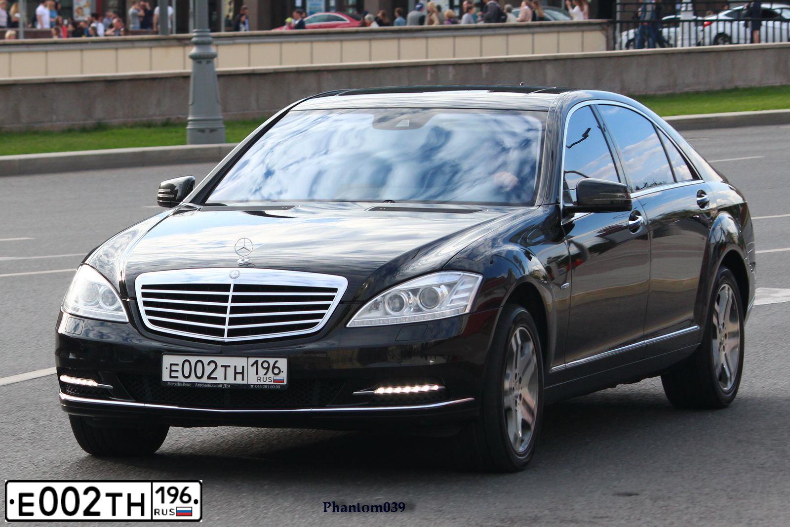Фото автомобиля MERCEDES S-KLASSE, 2011 — госномер К707ОА799. Цвет: ЧЕРНЫЙ