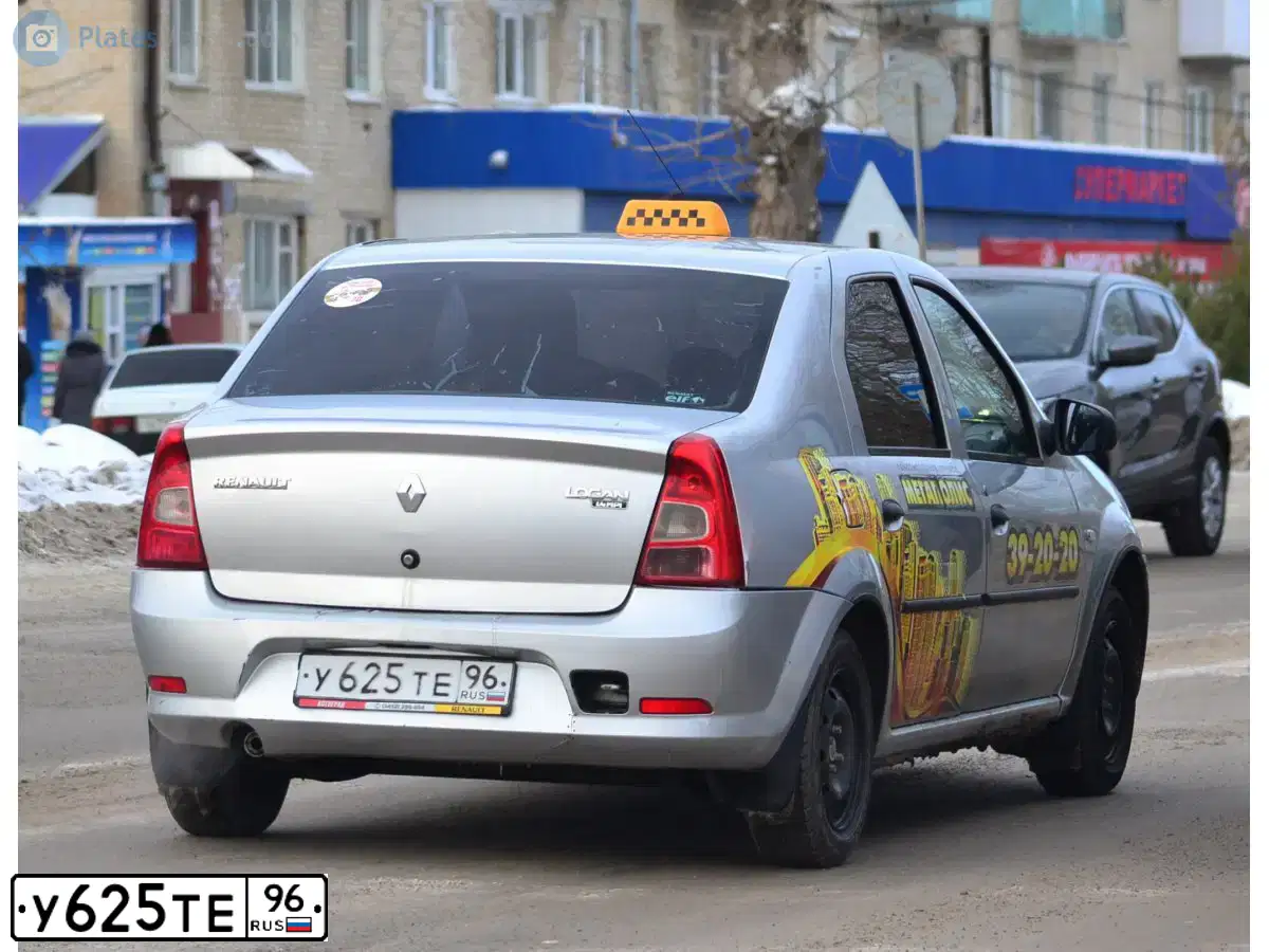 Фото автомобиля RENAULT LOGAN, 2012 — госномер У625ТЕ96. Цвет: СВЕТЛО-СЕРЫЙ