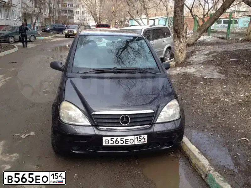 Фото автомобиля MERCEDES A-KLASSE, 2001 — госномер Е915ХВ32. Цвет: ЧЕРНЫЙ