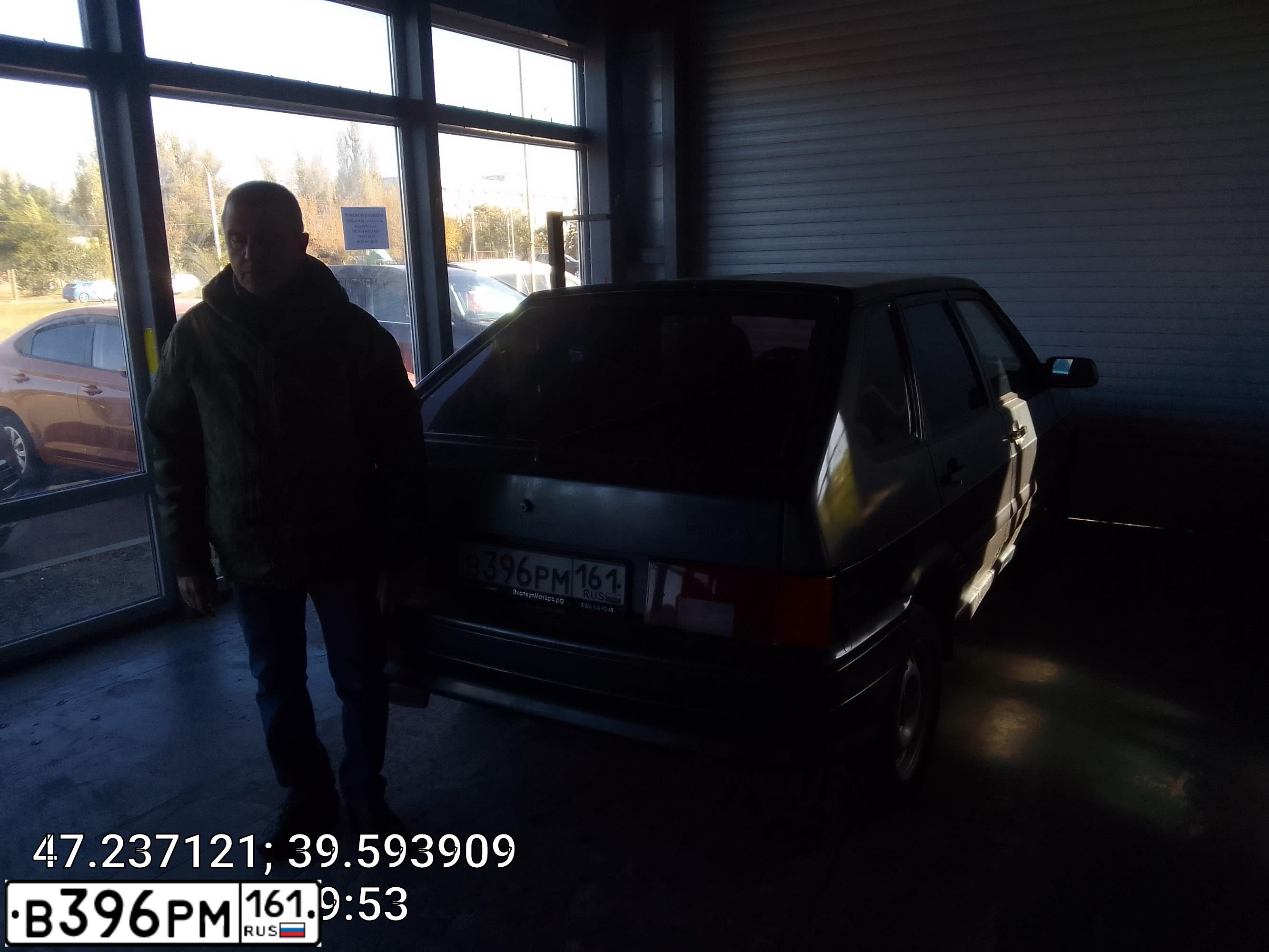 Фото автомобиля LADA 2114 SAMARA, 2012 — госномер В396РМ161. Цвет: СР.СЕРО-ЗЕЛЕНЫЙ МЕТ