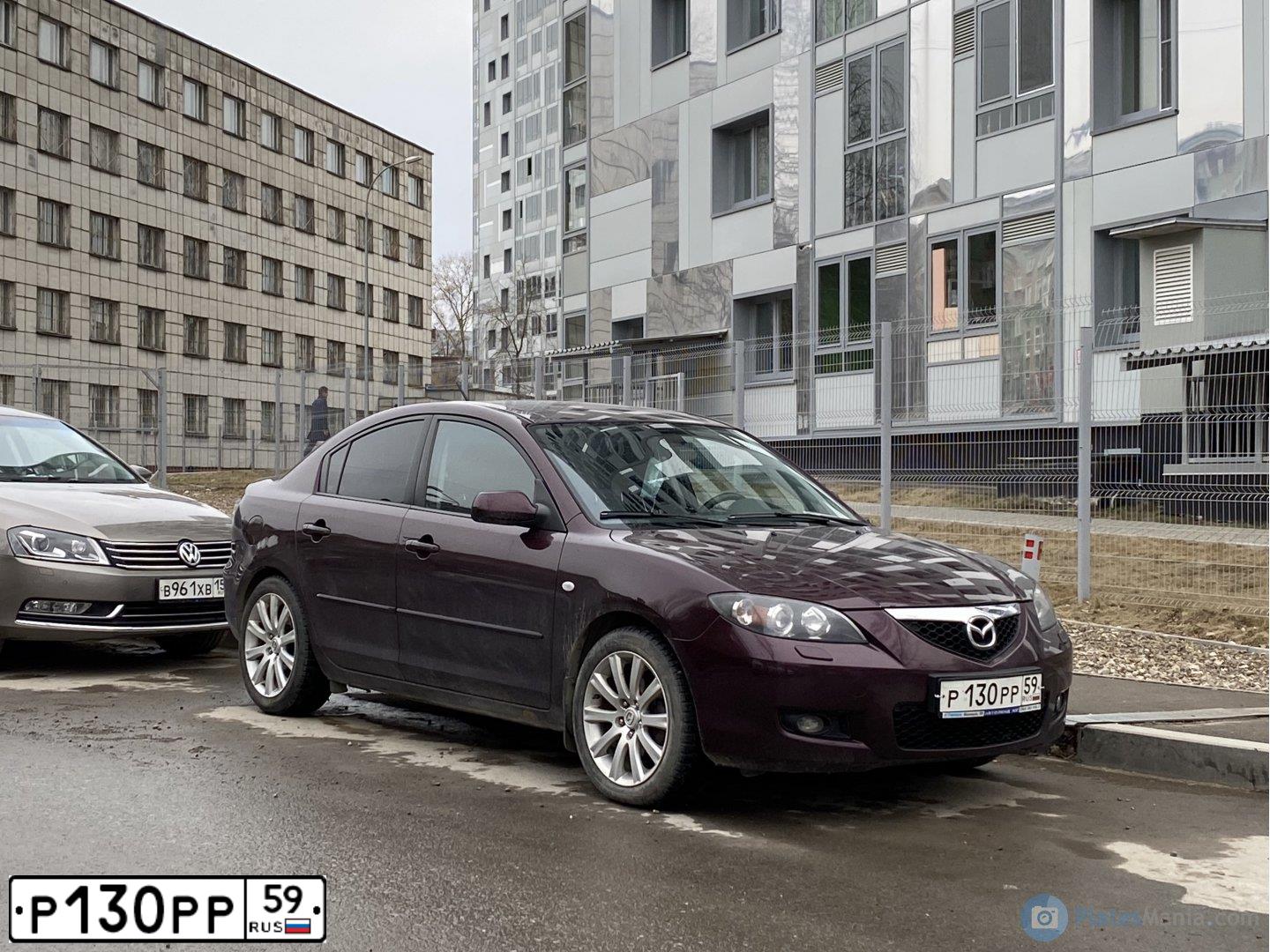 Фото автомобиля MAZDA 3, 2007 — госномер О865ОР159. Цвет: ТЕМНО-ВИШНЕВЫЙ