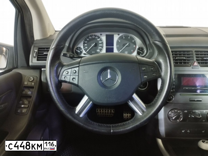 Фото автомобиля MERCEDES B-KLASSE, 2008 — госномер С448КМ116. Цвет: Серебристый