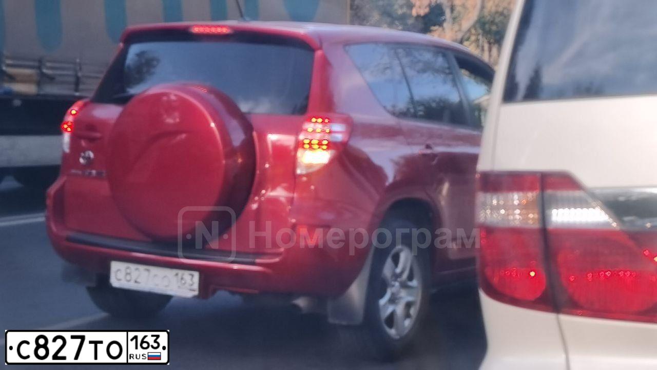 Фото автомобиля CHEVROLET CRUZE, 2013 — госномер А942СВ124. Цвет: ЧЕРНЫЙ МЕТАЛЛИК