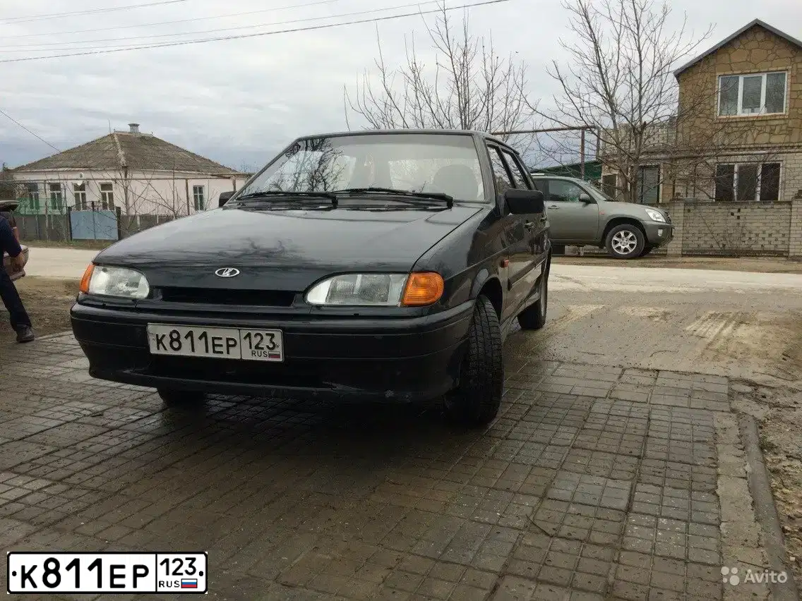 Фото автомобиля LADA 2114 SAMARA, 2008 — госномер К811ЕР123. Цвет: ЧЕРНЫЙ