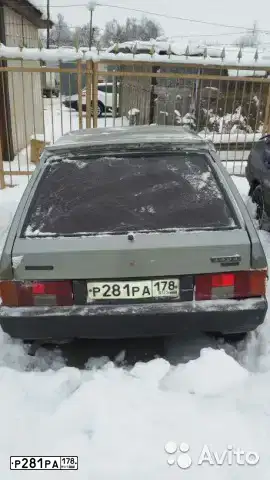 Фото автомобиля VAZ 2109 SAMARA, 1996 — госномер Р281РА178. Цвет: ЗЕЛЕНЫЙ