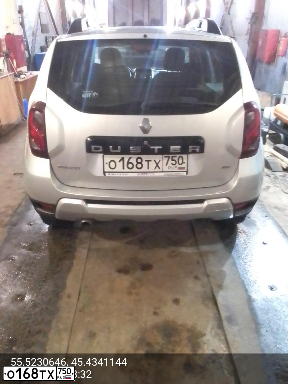 Фото автомобиля RENAULT DUSTER, 2018 — госномер Т175НУ152. Цвет: СВЕТЛО СЕРЫЙ