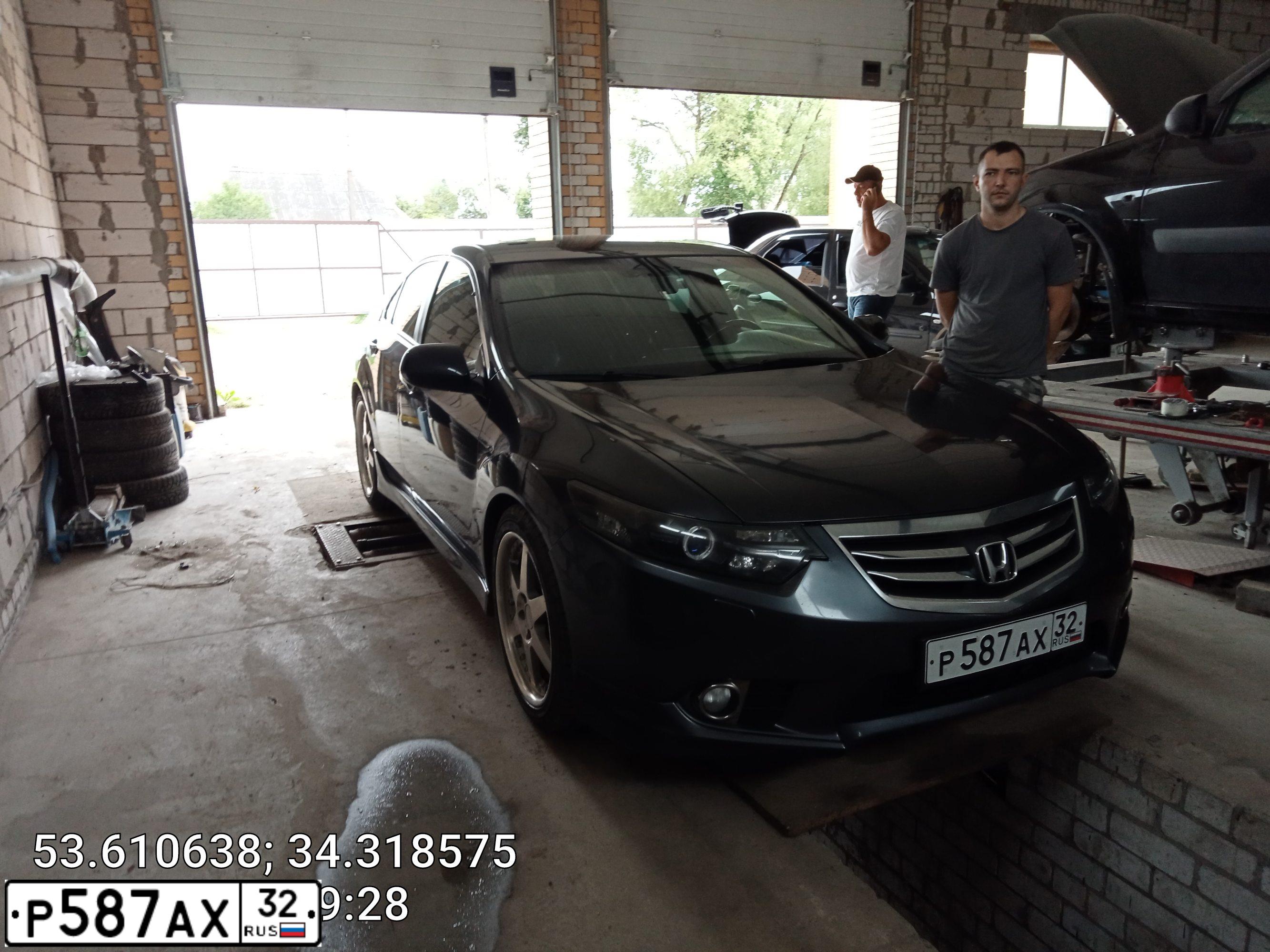 Фото автомобиля HONDA ACCORD, 2012 — госномер О636ВМ32. Цвет: ТЕМНО-СЕРЫЙ