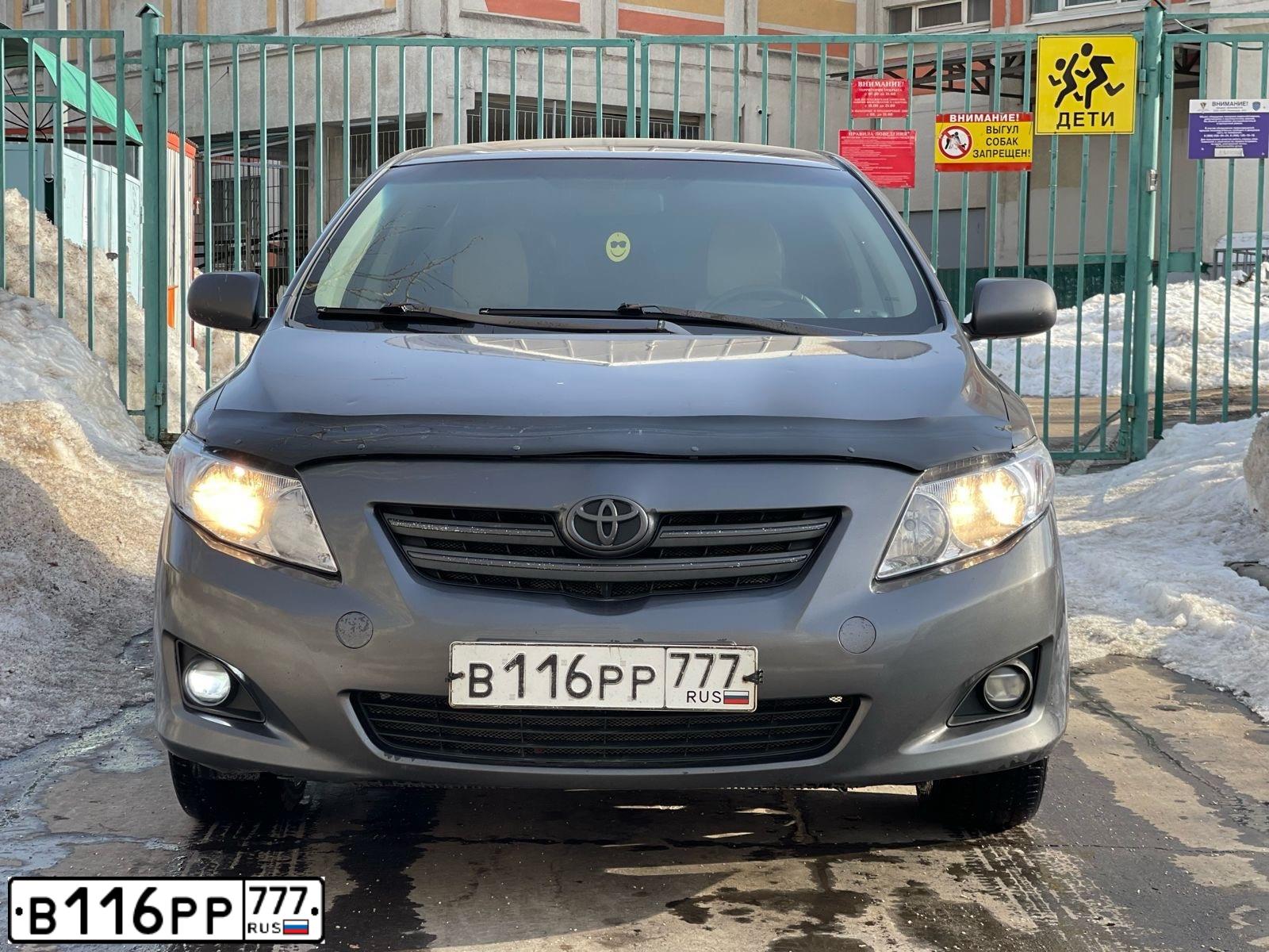 Фото автомобиля TOYOTA COROLLA, 2007 — госномер В116РР777. Цвет: СЕРЫЙ