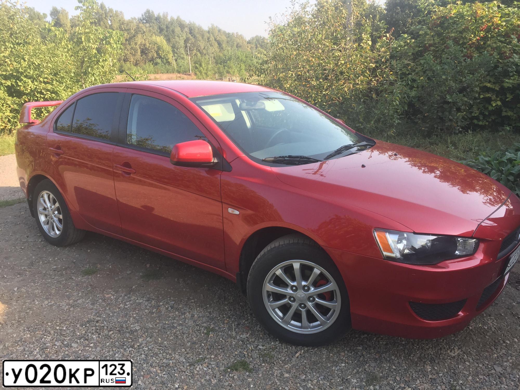 Фото автомобиля BMW SERIE 5, 2005 — госномер Н856СН123. Цвет: СЕРЫЙ МЕТАЛЛИК