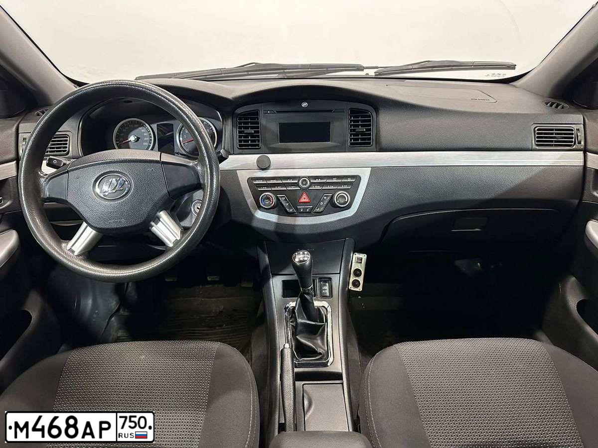 Фото автомобиля LIFAN SOLANO, 2015 — госномер Р922АЕ44. Цвет: СЕРЫЙ