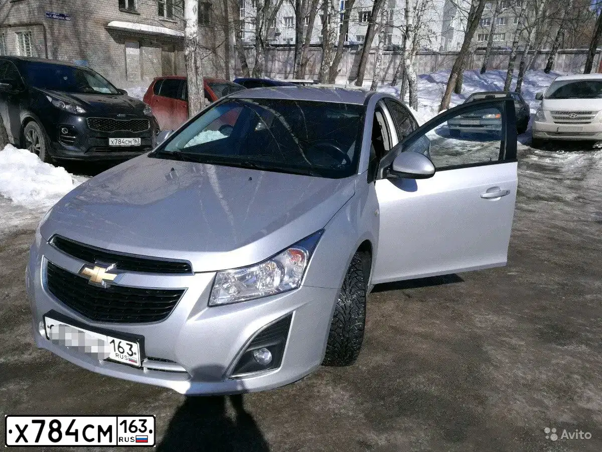 Фото автомобиля KIA SPORTAGE, 2017 — госномер Х784СМ163. Цвет: ЧЕРНЫЙ ПЕРЛАМУТР