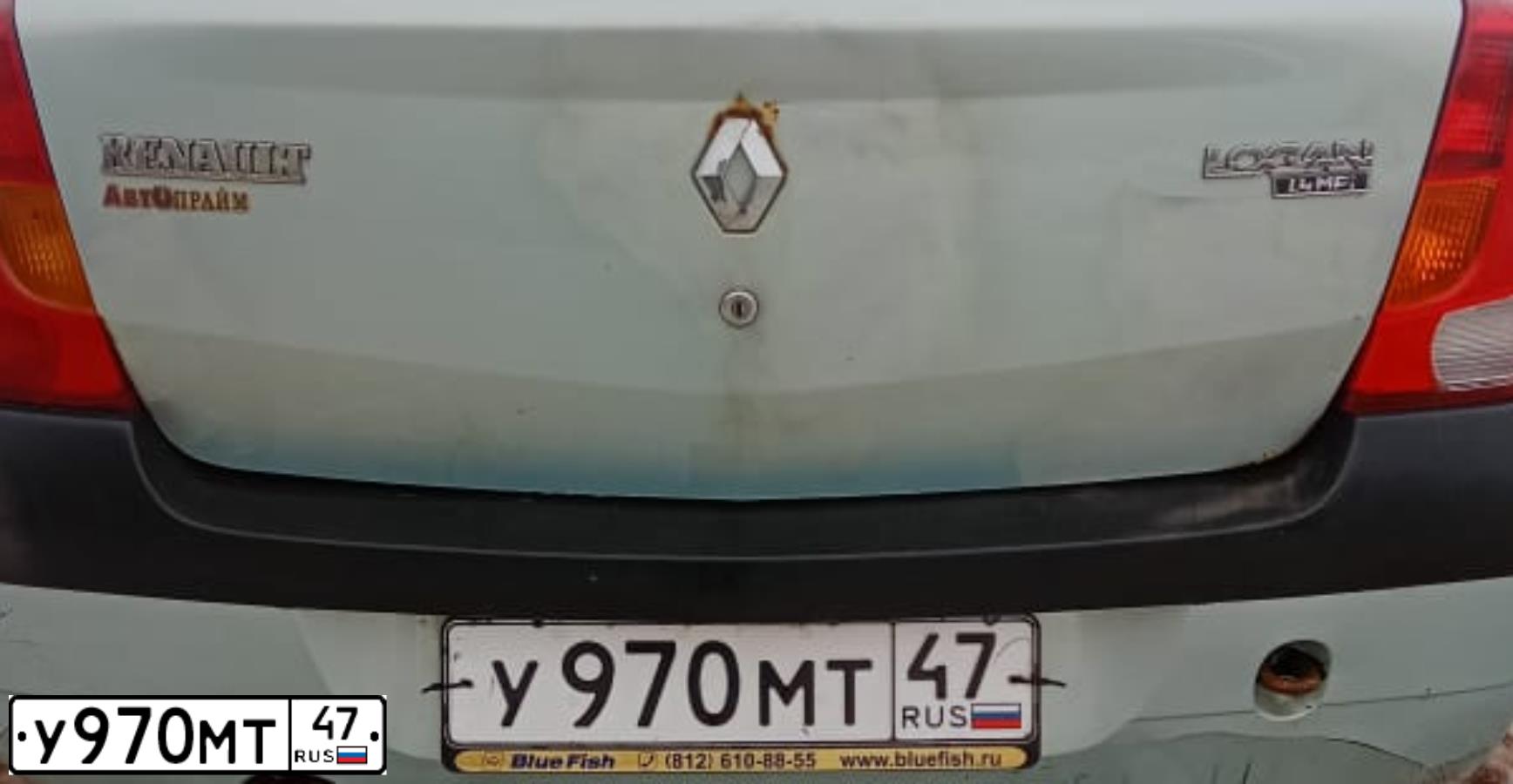 Фото автомобиля RENAULT LOGAN, 2006 — госномер У970МТ47. Цвет: СВЕТЛО-ЗЕЛЕНЫЙ