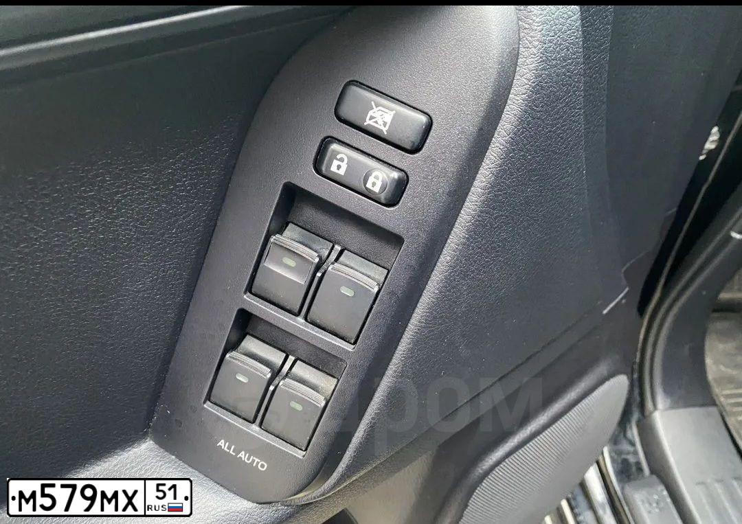 Фото автомобиля TOYOTA LANDCRUISER, 2015 — госномер М579МХ51. Цвет: ЧЕРНЫЙ