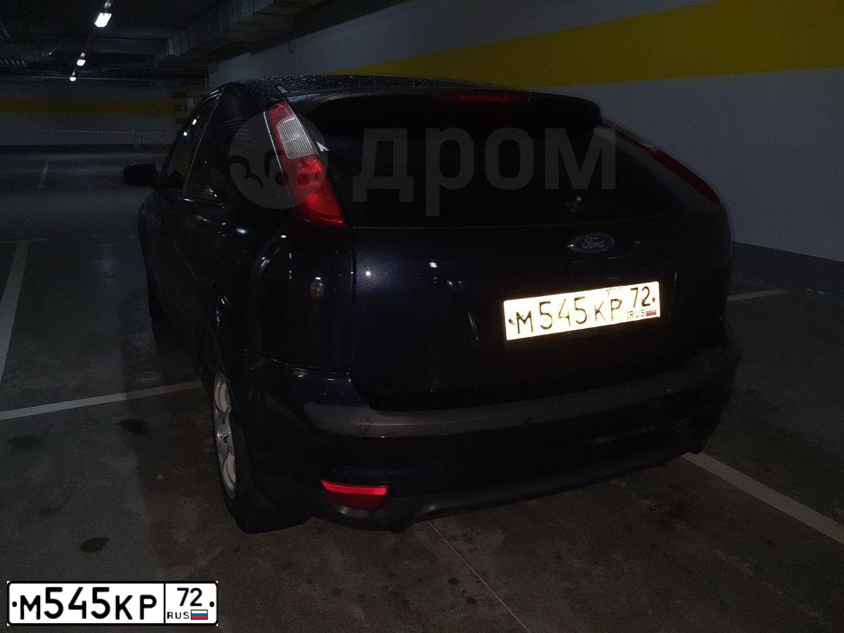 Фото автомобиля FORD FOCUS, 2005 — госномер М545КР72. Цвет: Темно-синий