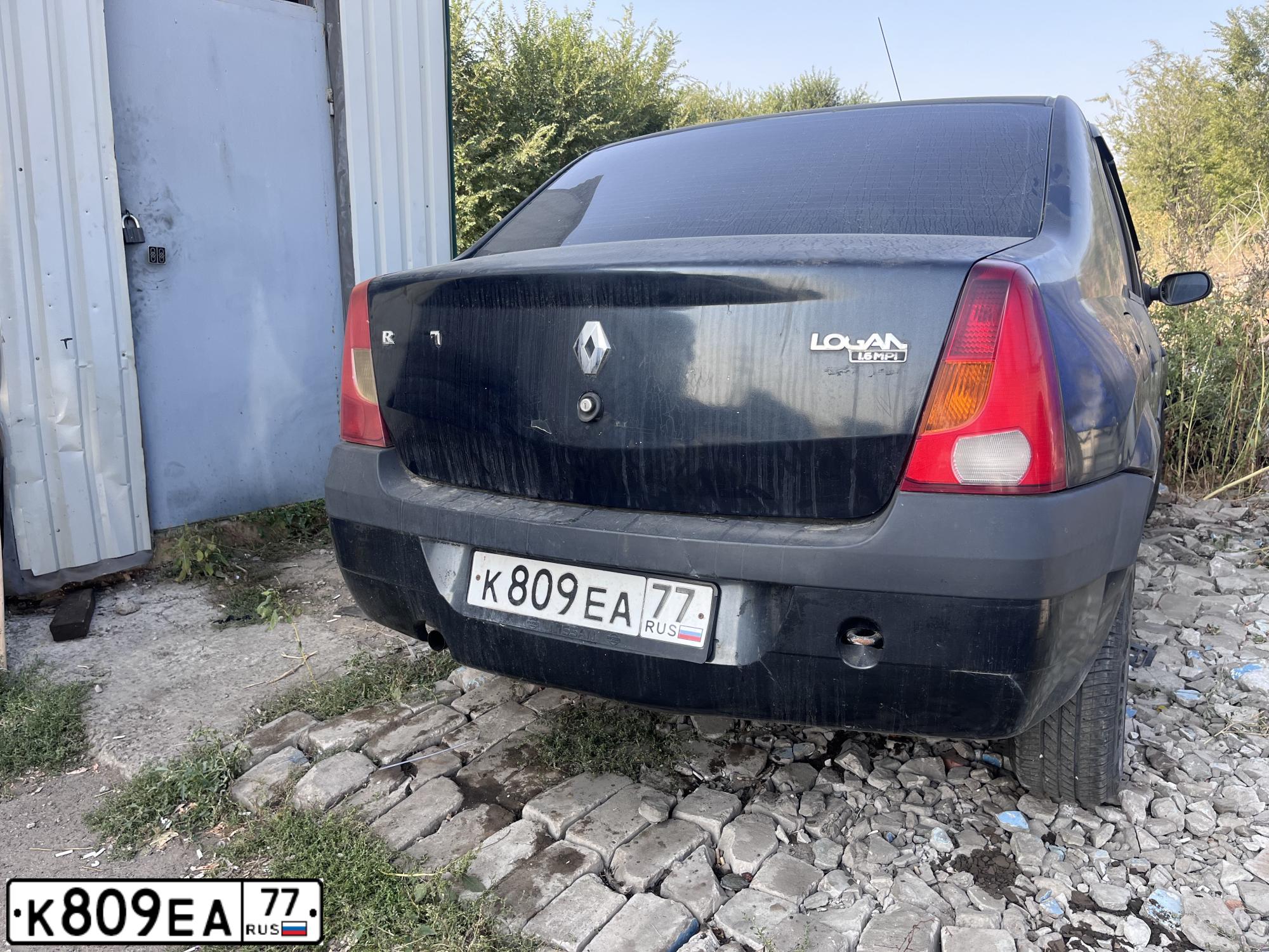 Фото автомобиля RENAULT LOGAN, 2009 — госномер К809ЕА77. Цвет: СЕРЫЙ ТЕМНЫЙ