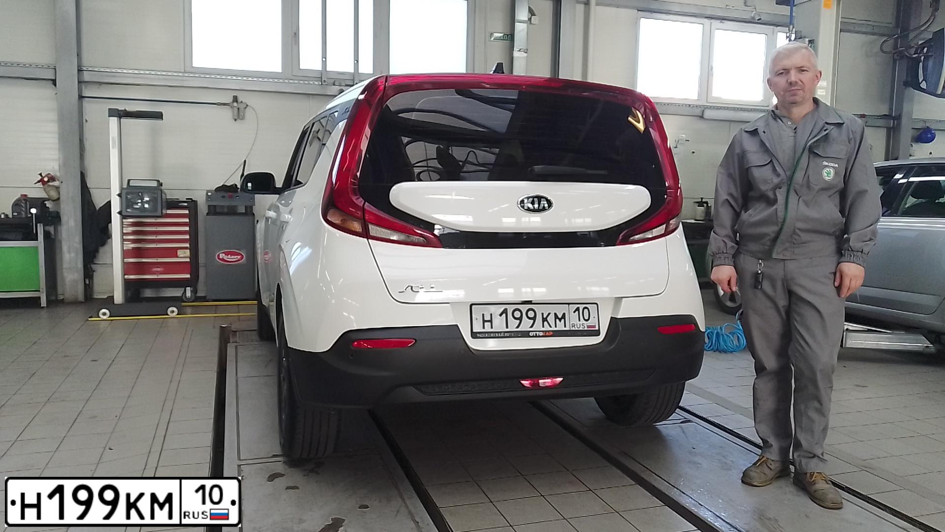 Фото автомобиля KIA SOUL, 2019 — госномер Т474МЕ39