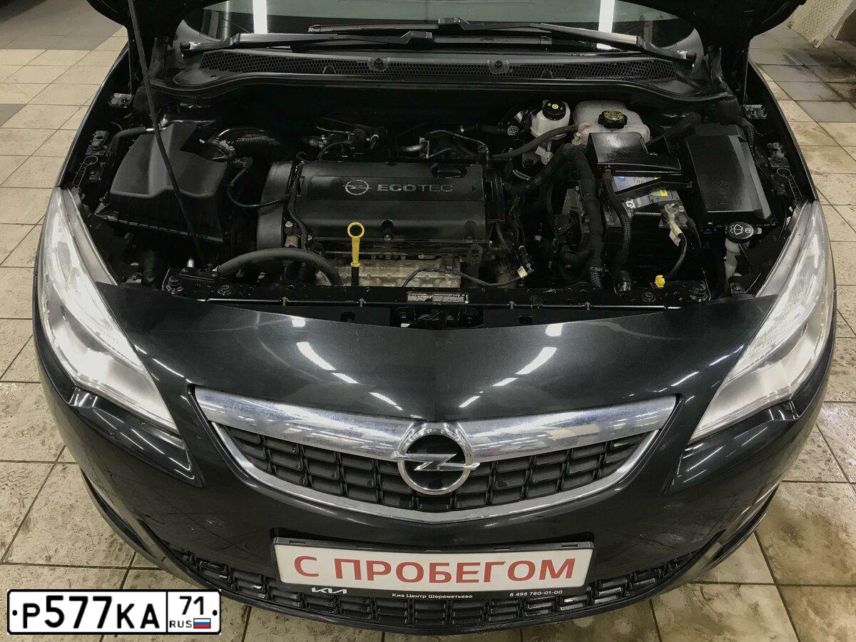 Фото автомобиля KIA CEE'D, 2013 — госномер К552СО790. Цвет: Белый