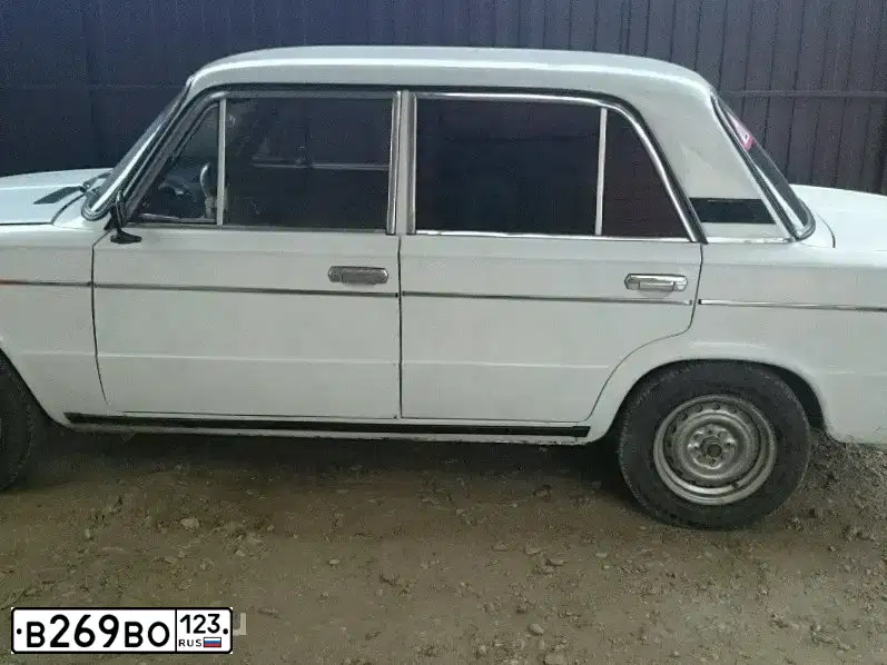 Фото автомобиля LADA 2106, 1998 — госномер В269ВО123. Цвет: Белый