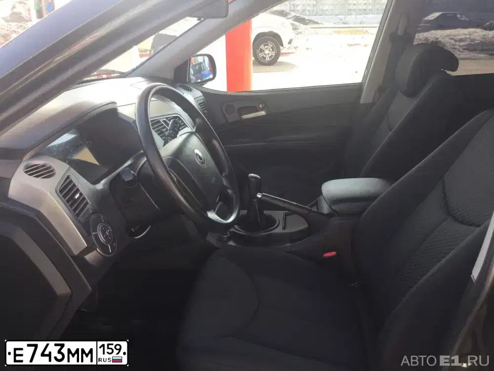 Фото автомобиля SSANGYONG KYRON, 2013 — госномер Н351АА159. Цвет: ЧЕРНЫЙ