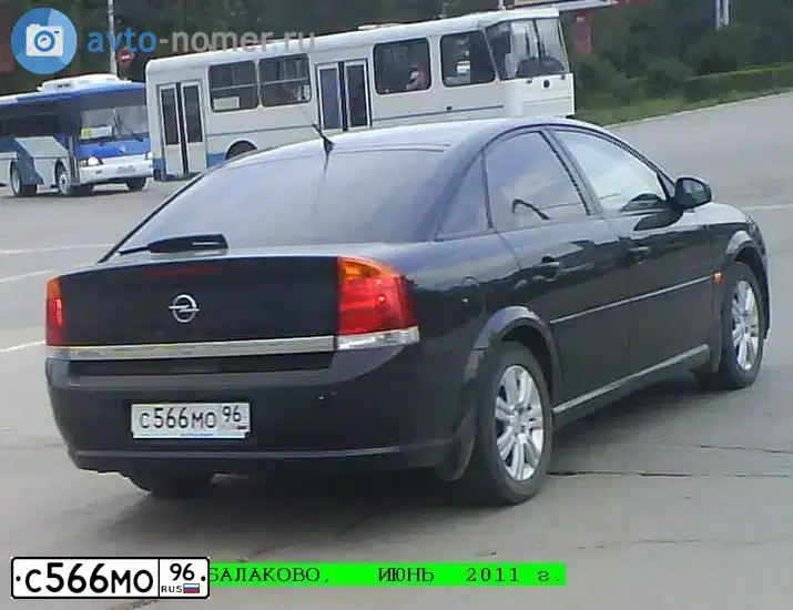 Фото автомобиля OPEL VECTRA, 2008 — госномер А003РК66. Цвет: ЧЕРНЫЙ