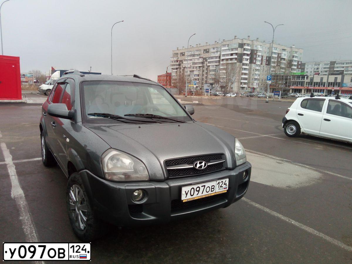 Фото автомобиля LIFAN X 60, 2016 — госномер Х136ТУ124. Цвет: Белый