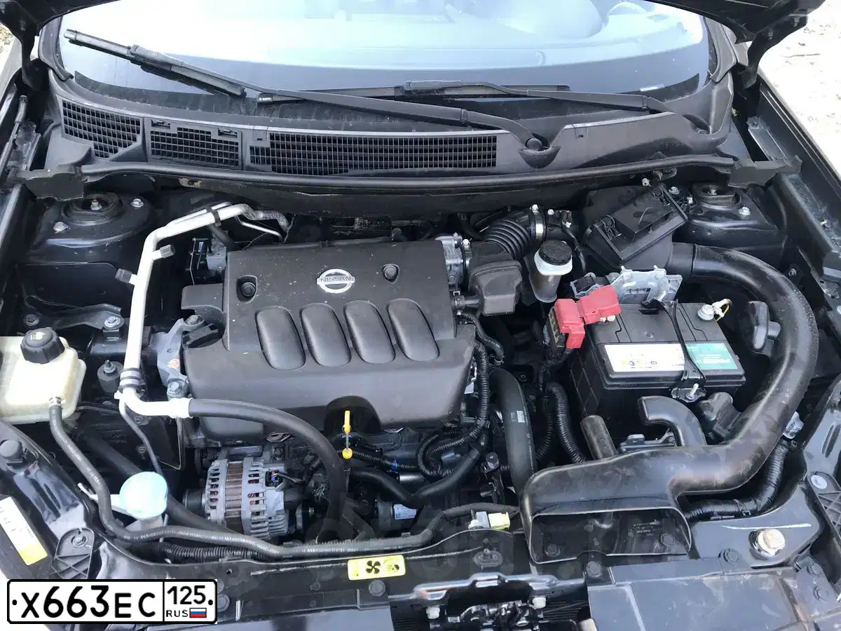 Фото автомобиля NISSAN QASHQAI, 2010 — госномер Х663ЕС125. Цвет: ФИОЛЕТОВЫЙ