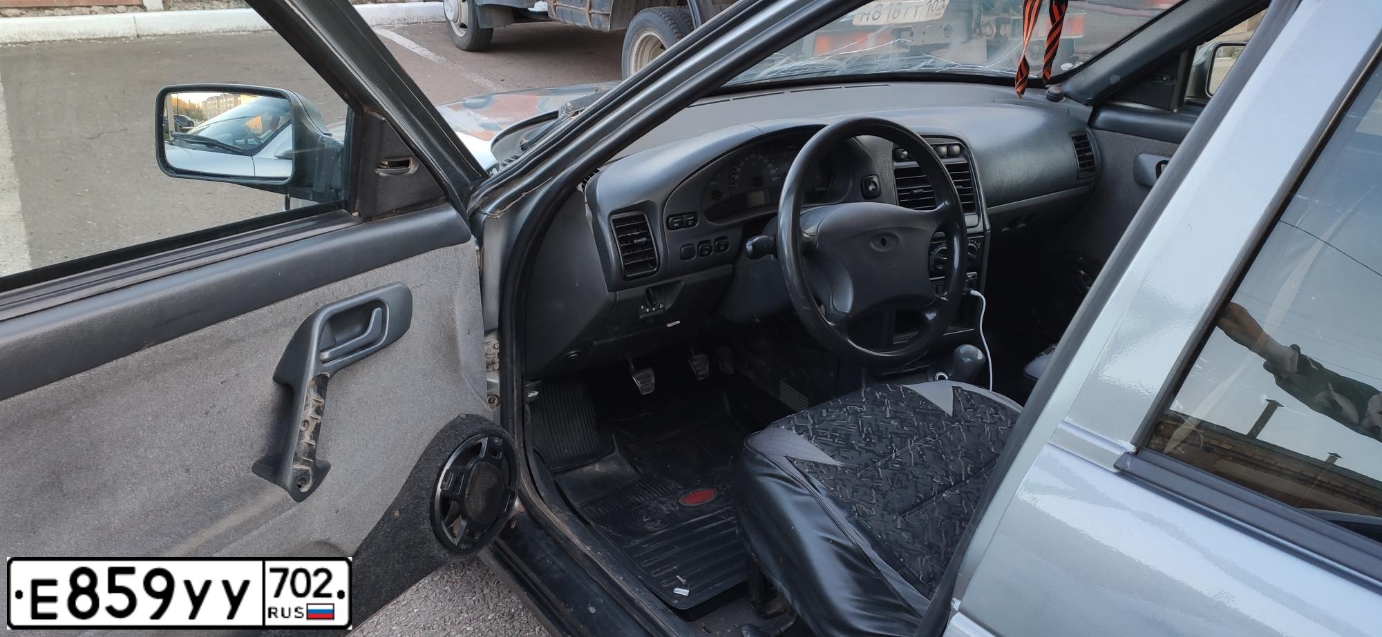 Фото автомобиля LADA 2112 LADA, 2006 — госномер Т088ОК102. Цвет: СРЕДНИЙ СЕРО-ЗЕЛЕНЫЙ МЕТ.