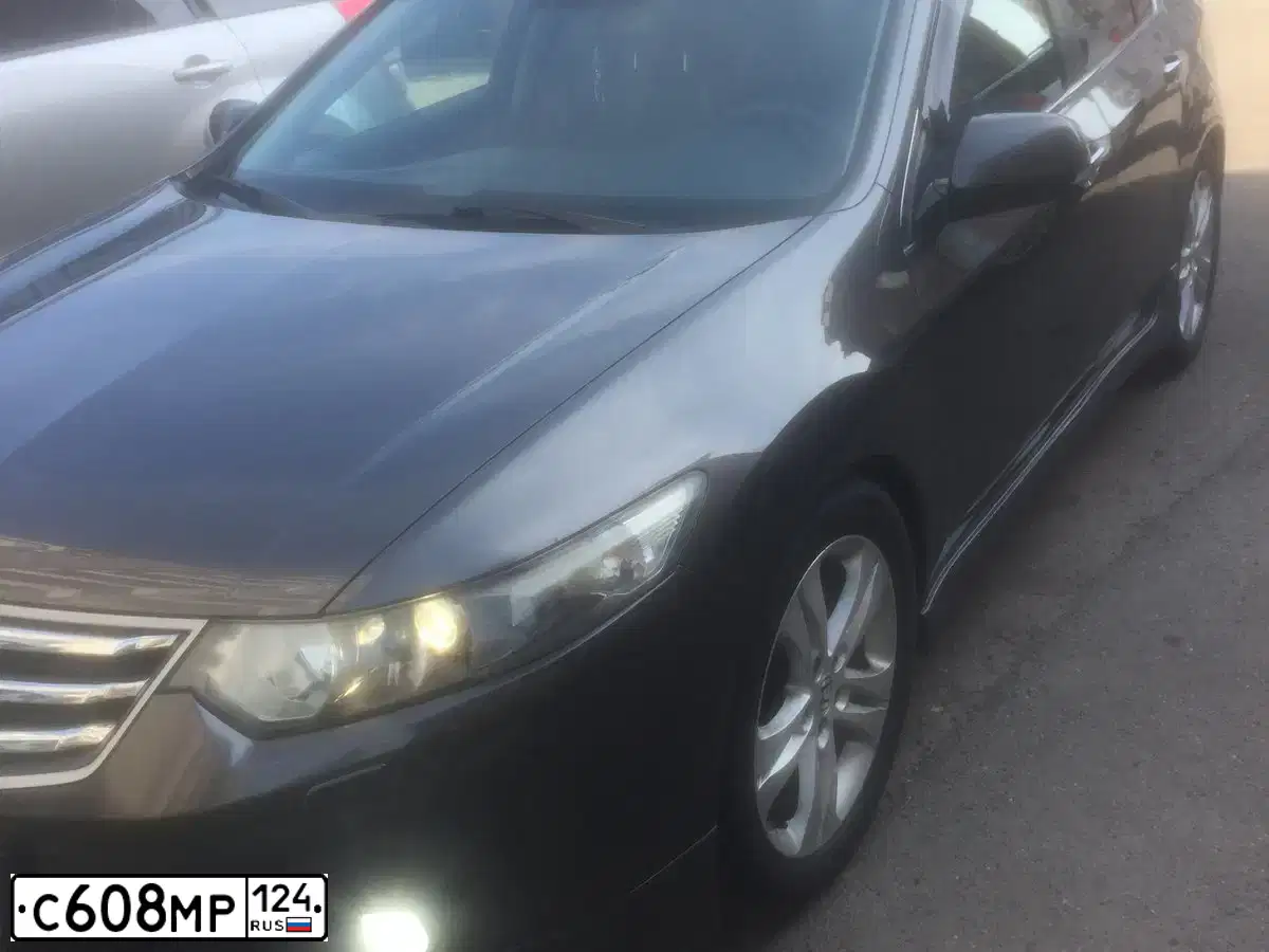 Фото автомобиля HONDA ACCORD, 2008 — госномер М717ВО17. Цвет: ТЕМНО-СЕРЫЙ