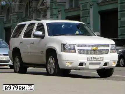 Фото автомобиля OPEL OMEGA, 1991 — госномер В979ВМ77. Цвет: ЧЕРНЫЙ