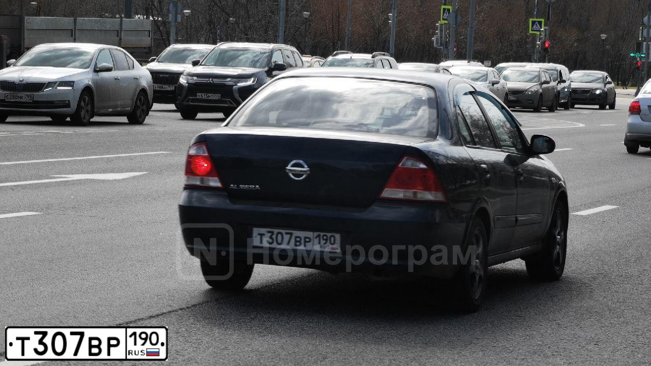 Фото автомобиля NISSAN ALMERA, 2007 — госномер Т307ВР190. Цвет: синий