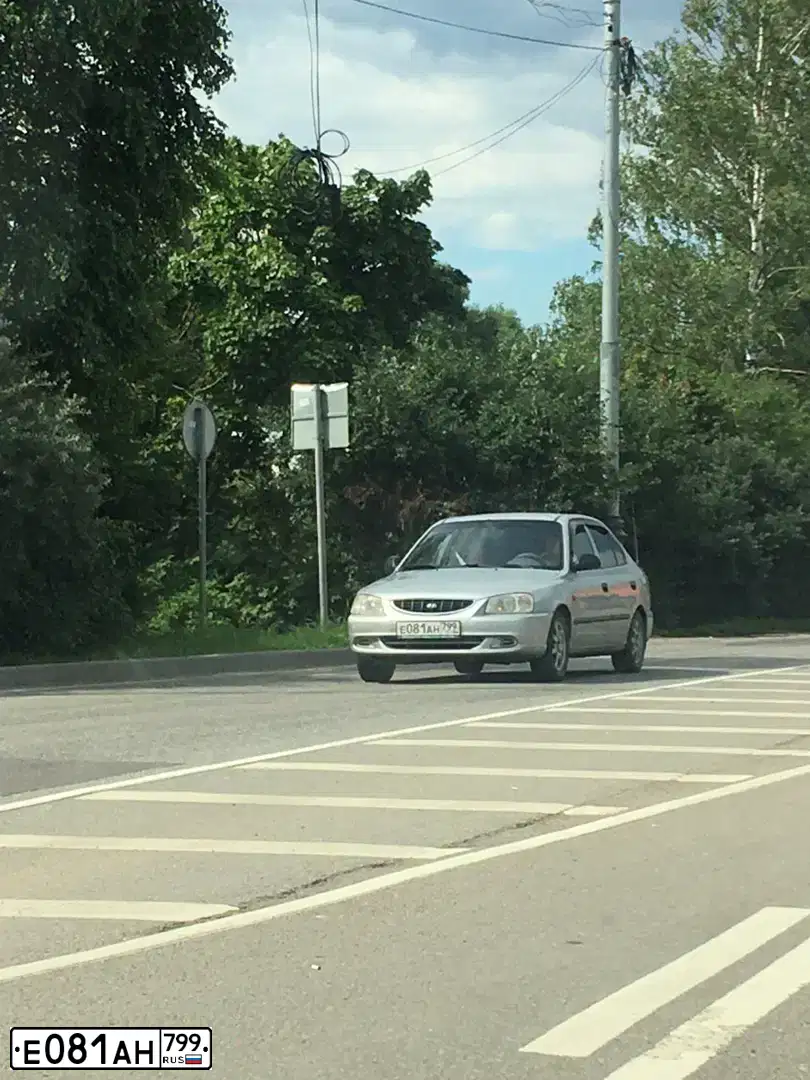 Фото автомобиля HYUNDAI ACCENT, 2006 — госномер О964ТА797. Цвет: Серебристый