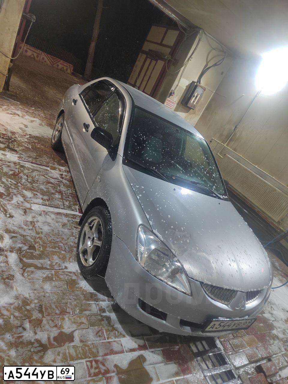 Фото автомобиля MITSUBISHI LANCER, 2004 — госномер А544УВ69. Цвет: Серебристый