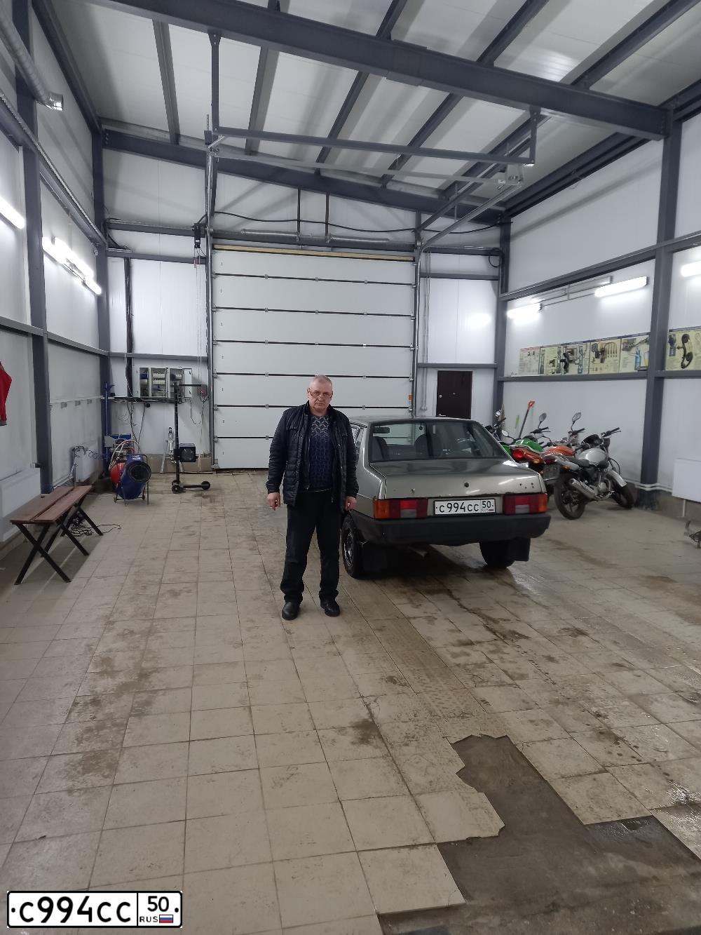 Фото автомобиля LADA 2109 SAMARA, 2002 — госномер С994СС50. Цвет: СЕРО-ЗЕЛЕНЫЙ