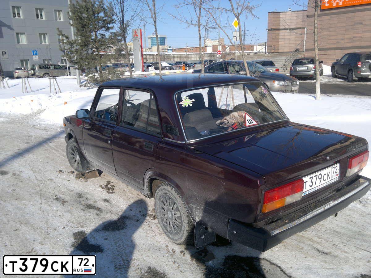 Фото автомобиля LADA 2107 LADA, 2011 — госномер Т379СК72. Цвет: ТЕМНО-КРАСНЫЙ