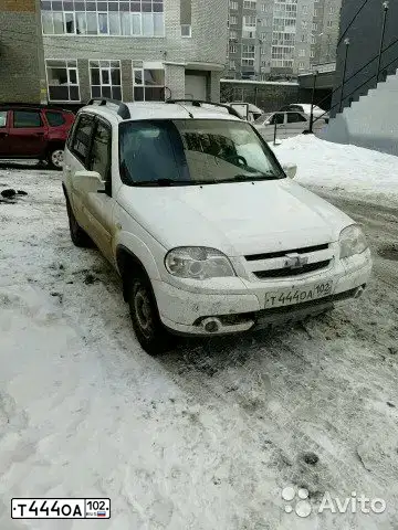 Фото автомобиля MITSUBISHI OUTLANDER, 2013 — госномер В598АХ147. Цвет: СЕРЕБРИСТЫЙ