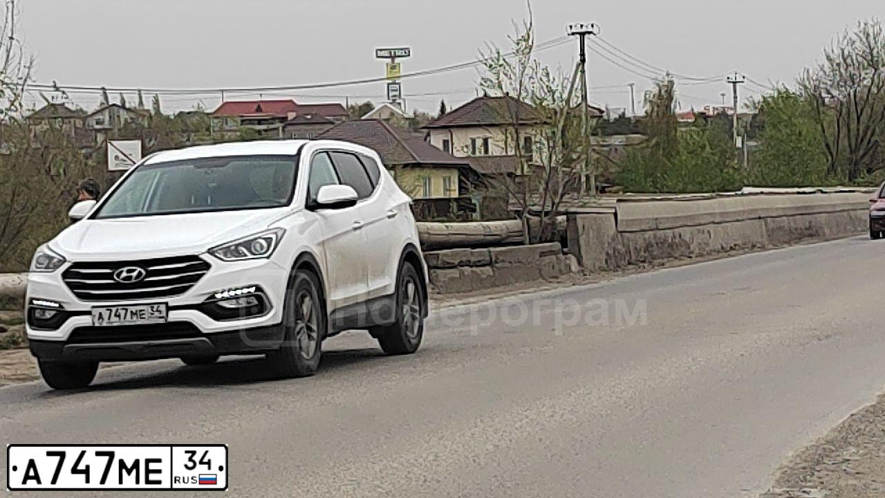 Фото автомобиля HYUNDAI IX35, 2012 — госномер Е191МТ08. Цвет: Белый