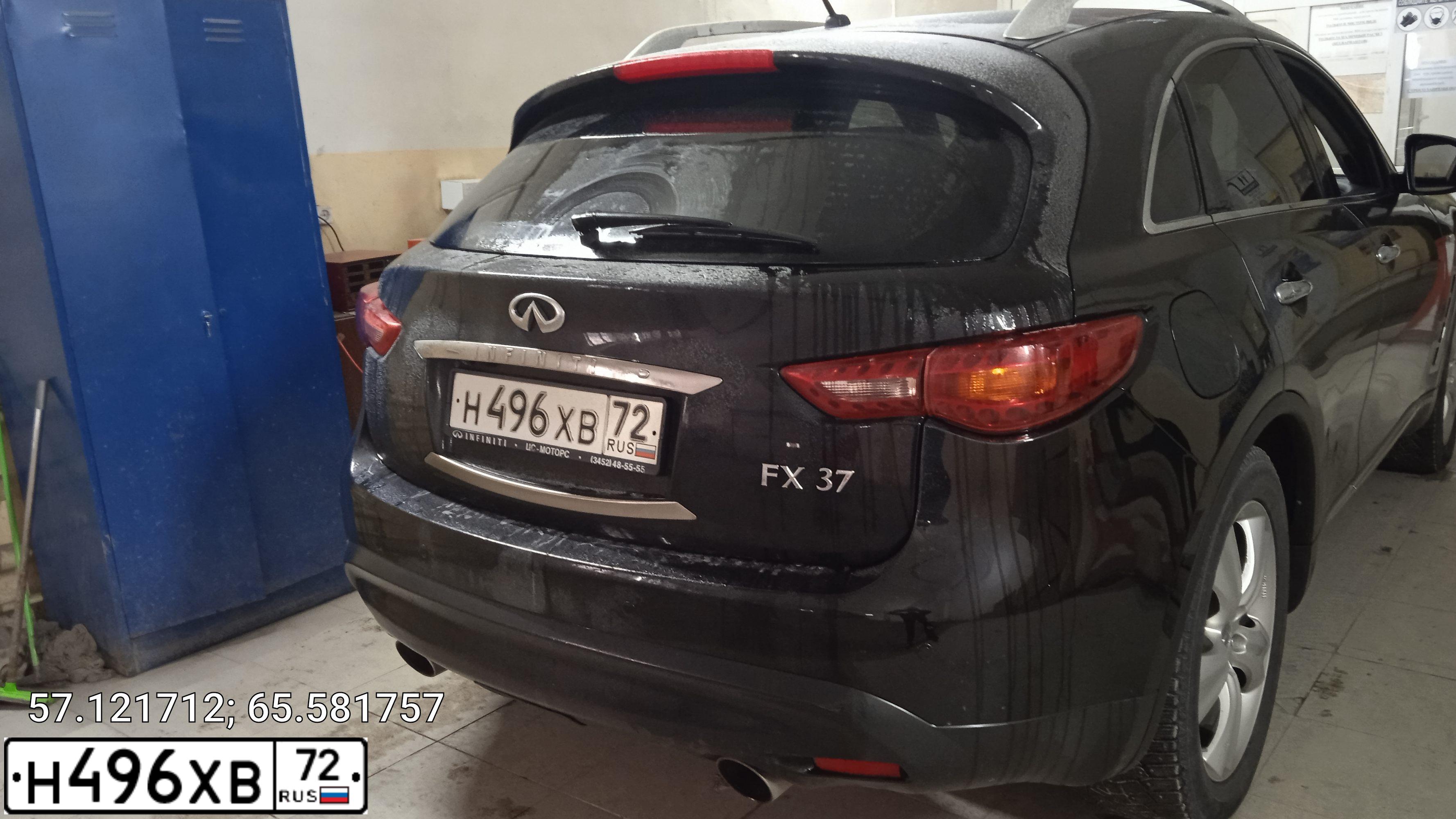 Фото автомобиля INFINITI QX70 /FX/, 2011 — госномер У341ТУ72. Цвет: ЧЕРНЫЙ