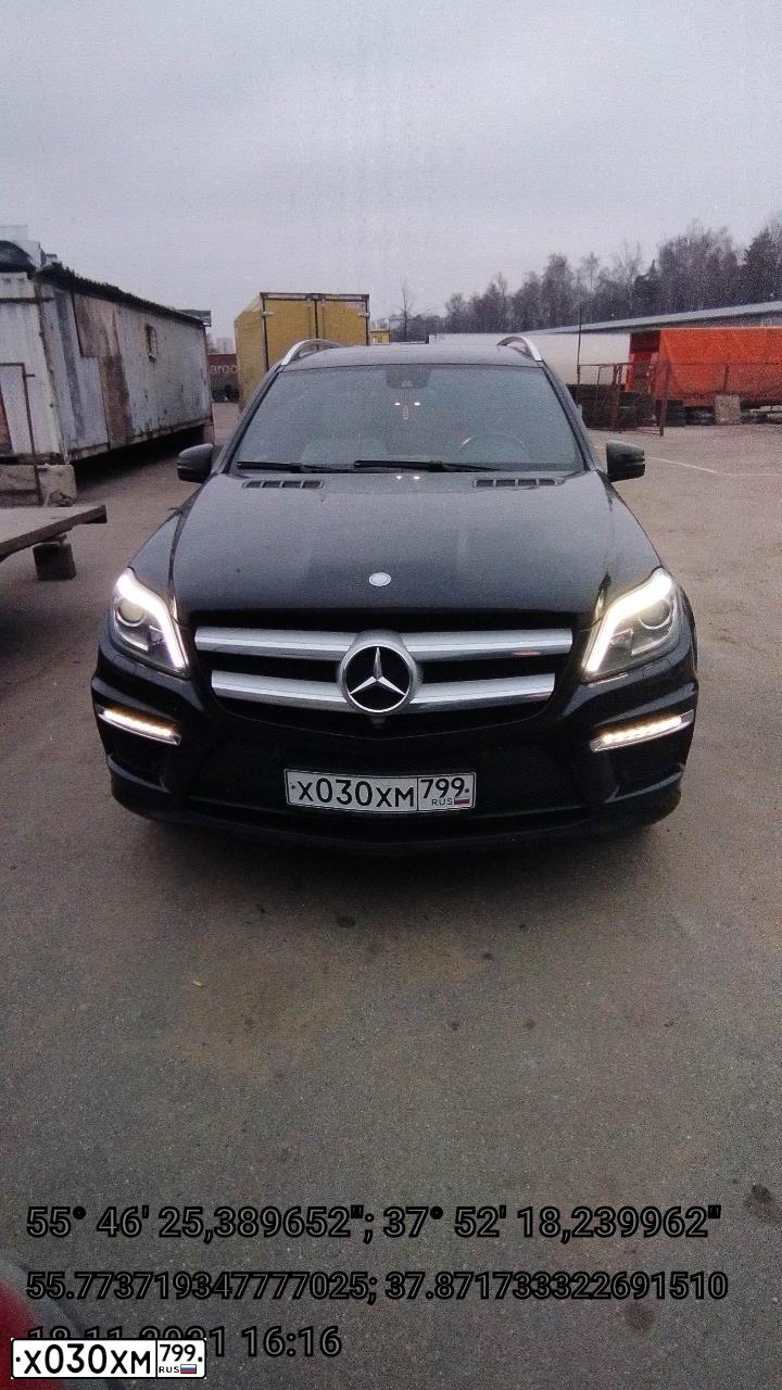 Фото автомобиля MERCEDES GL-KLASSE, 2014 — госномер Е555АС750. Цвет: ЧЕРНЫЙ